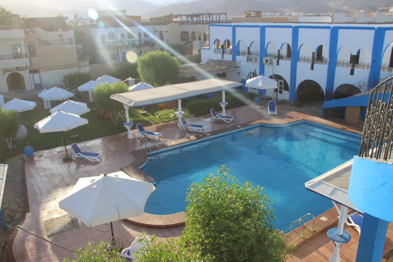 Yassmina Hotel Дахаб Екстериор снимка