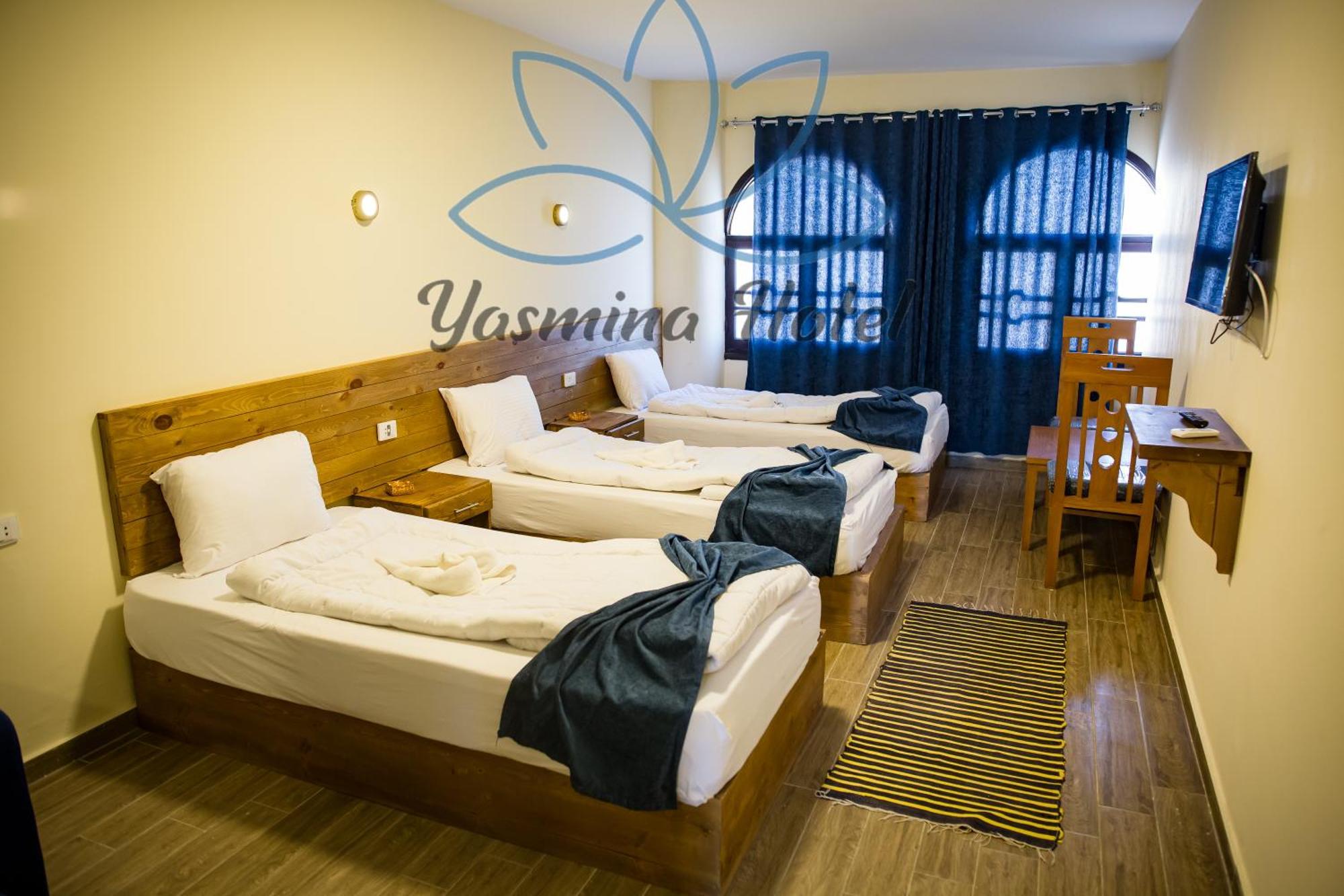 Yassmina Hotel Дахаб Екстериор снимка