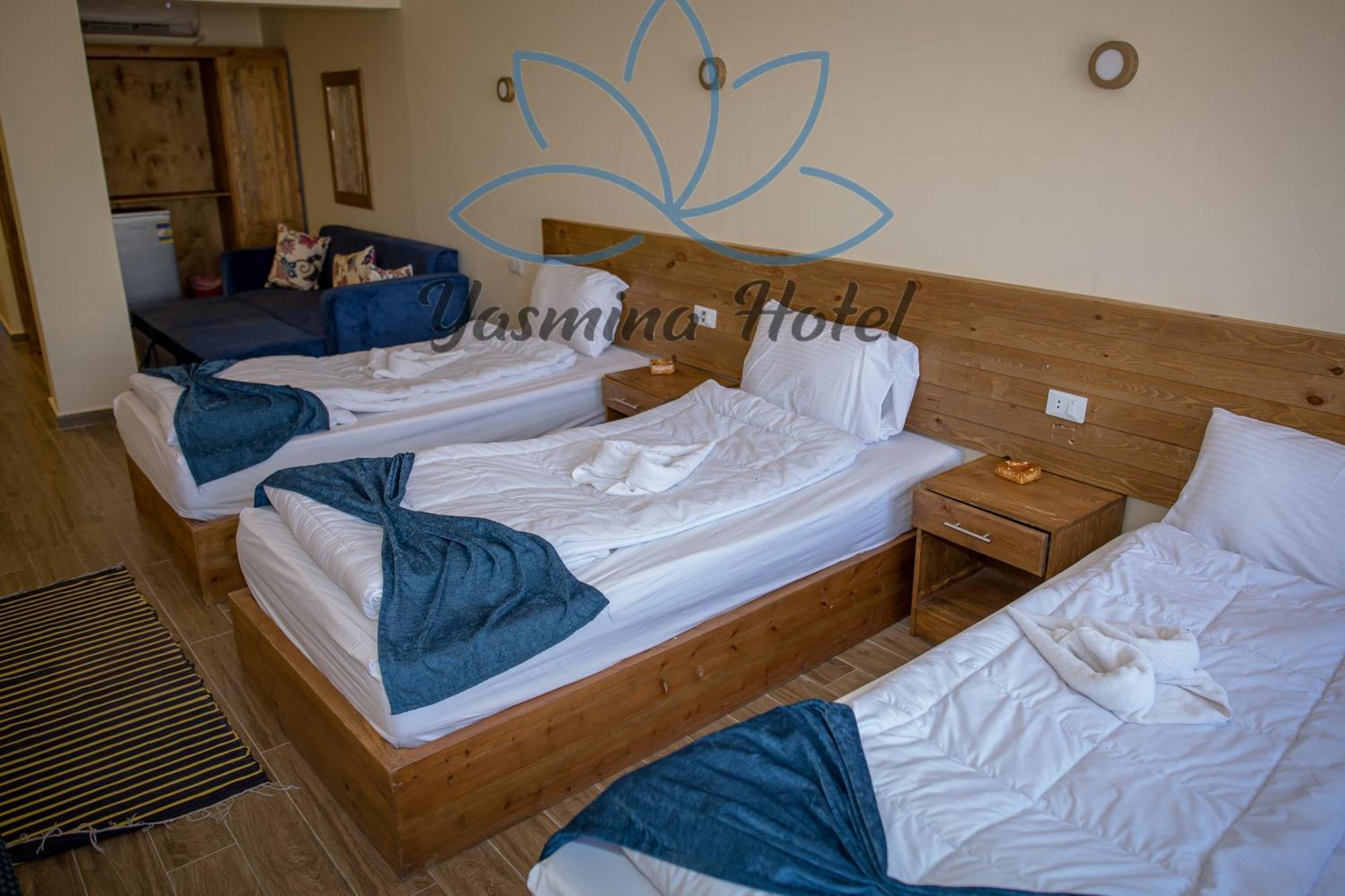 Yassmina Hotel Дахаб Екстериор снимка