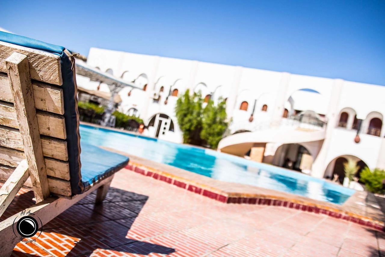Yassmina Hotel Дахаб Екстериор снимка