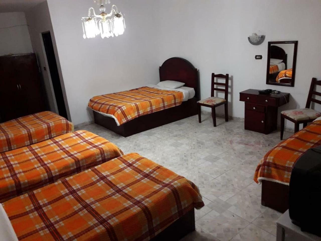 Yassmina Hotel Дахаб Екстериор снимка